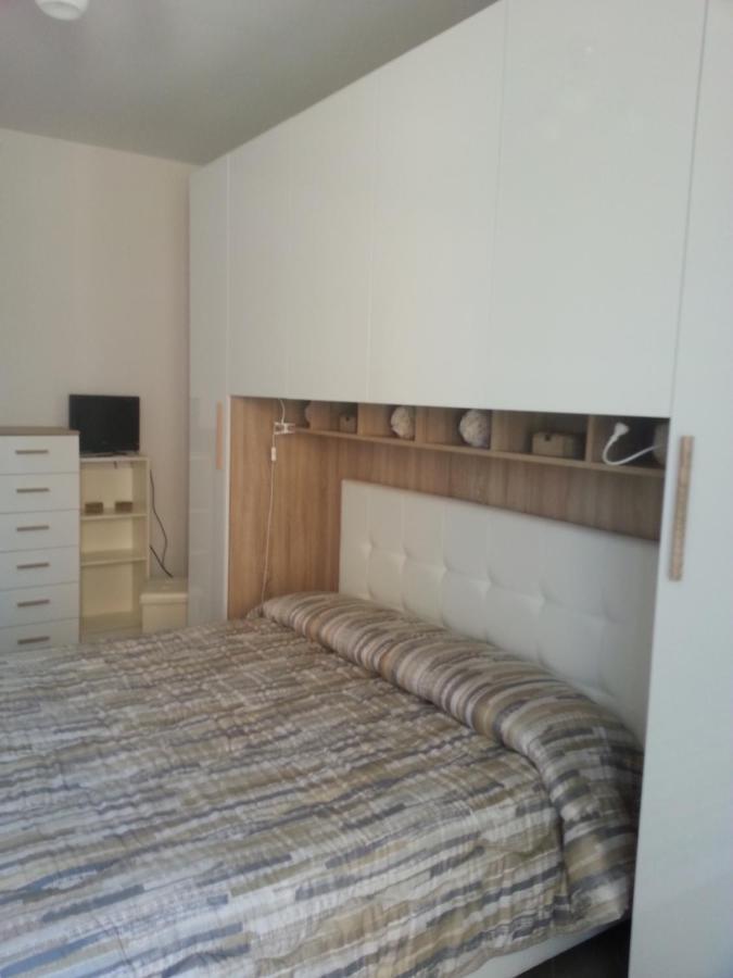 Nuovo Bilocale In Via Lagomaggio, 31 Rimini Esterno foto